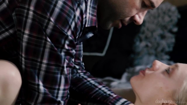 Кунилингус от отчима завершился чётким совокуплением - #2